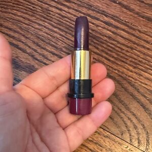 CHANEL Deep Berry Lipstick
